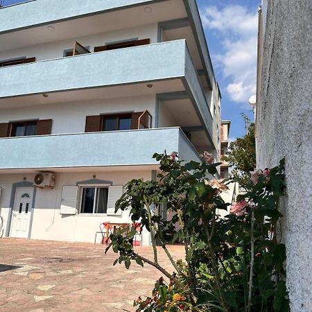 Kenza Apartments Sarandë Eksteriør bilde