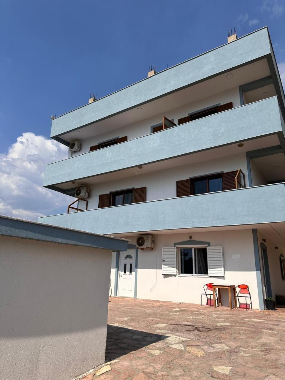 Kenza Apartments Sarandë Eksteriør bilde